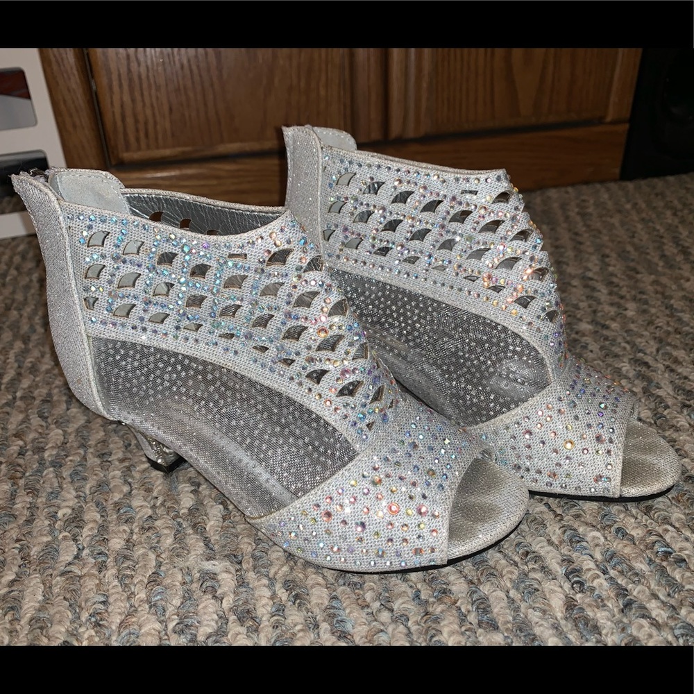 Little girls pageant/fancy shoes